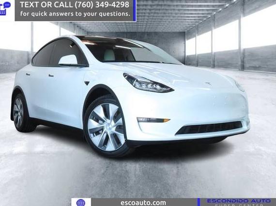 TESLA MODEL Y 2022 7SAYGDEE8NF492993 image